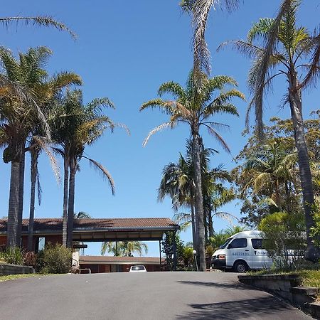 Tabourie Lake Motor Inn Extérieur photo